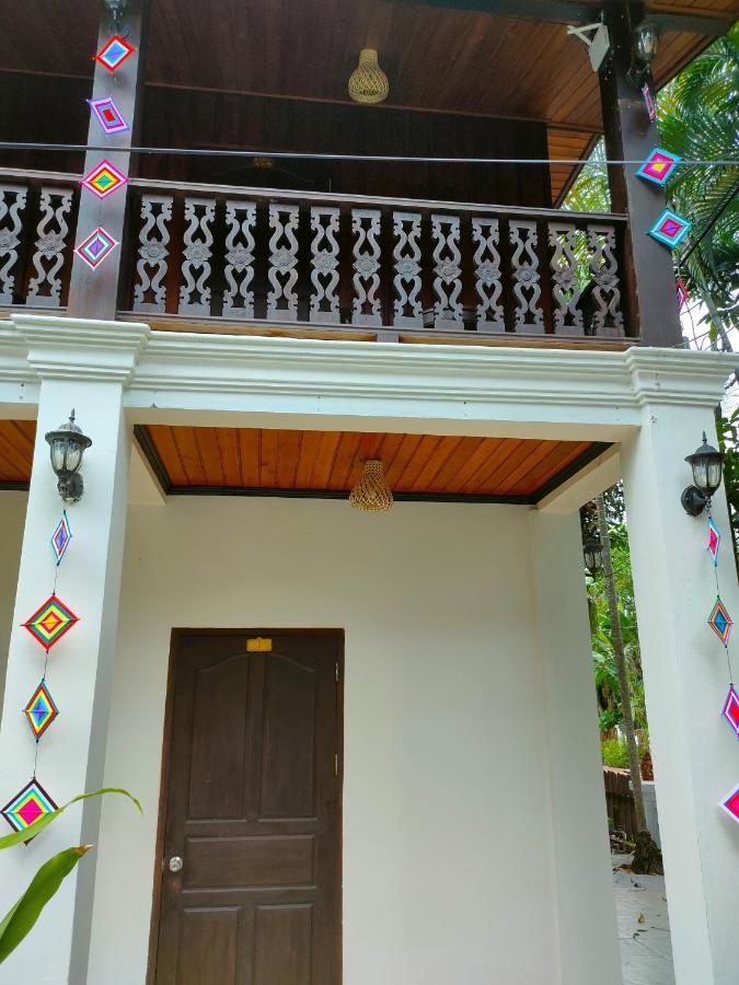 Lotus Corner - Heritage B&B Λουάνγκ Πραμπάνγκ Εξωτερικό φωτογραφία