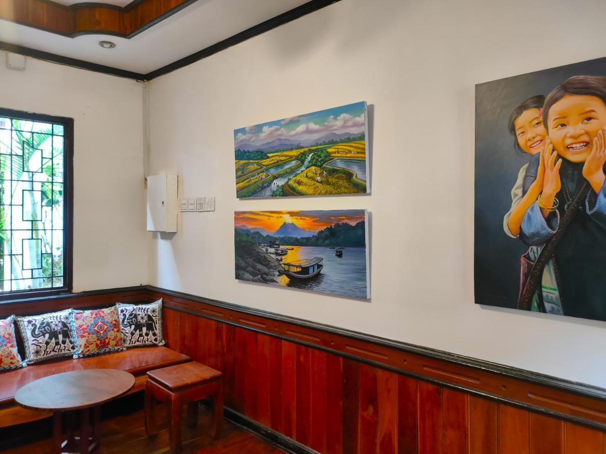 Lotus Corner - Heritage B&B Λουάνγκ Πραμπάνγκ Εξωτερικό φωτογραφία