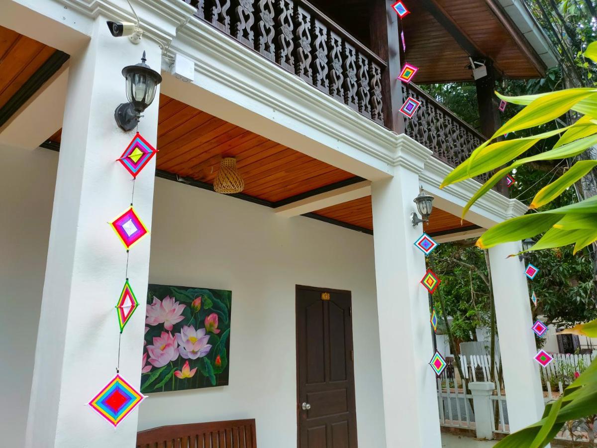 Lotus Corner - Heritage B&B Λουάνγκ Πραμπάνγκ Εξωτερικό φωτογραφία