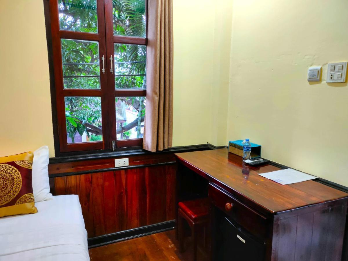 Lotus Corner - Heritage B&B Λουάνγκ Πραμπάνγκ Εξωτερικό φωτογραφία