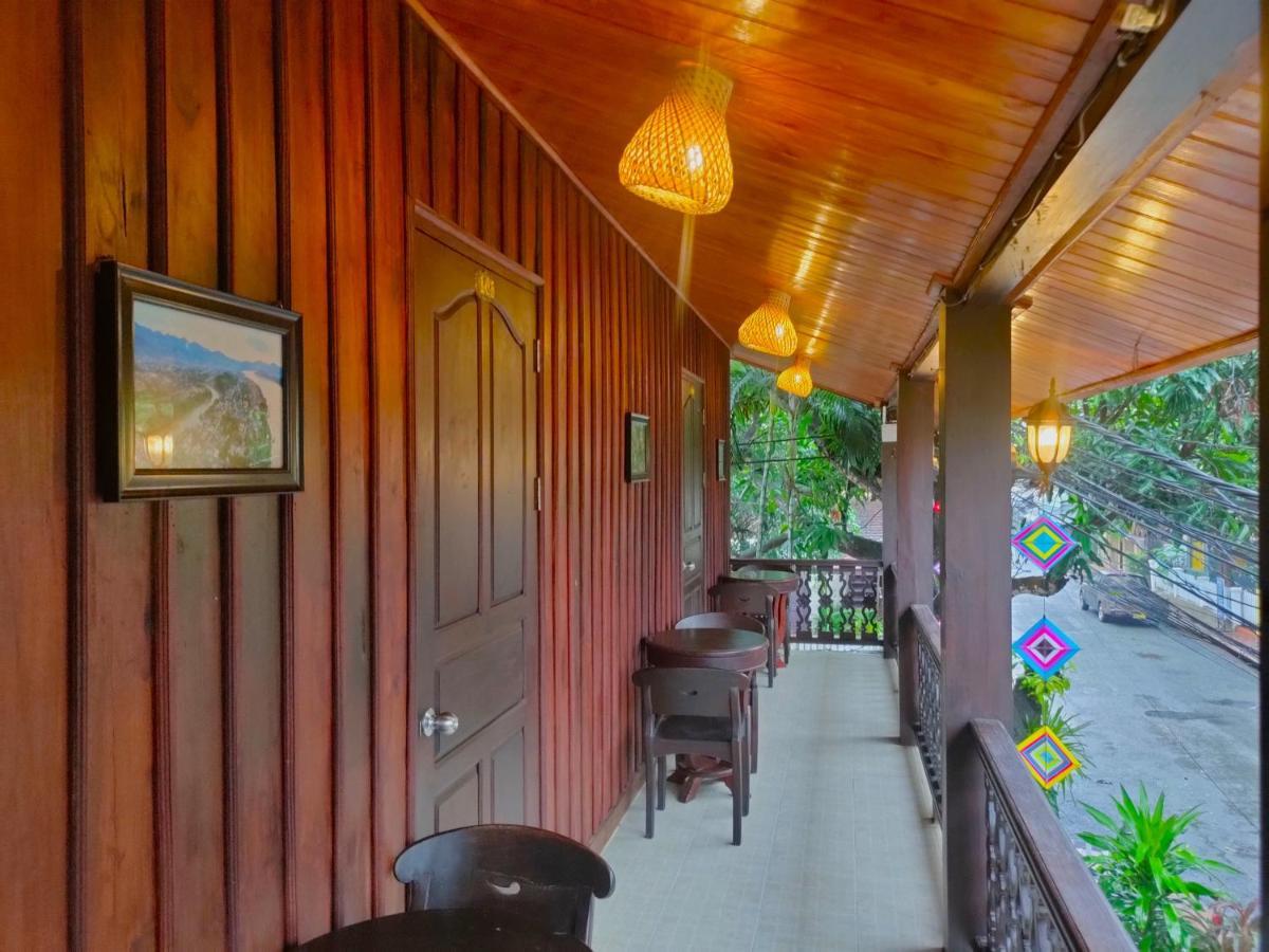 Lotus Corner - Heritage B&B Λουάνγκ Πραμπάνγκ Εξωτερικό φωτογραφία
